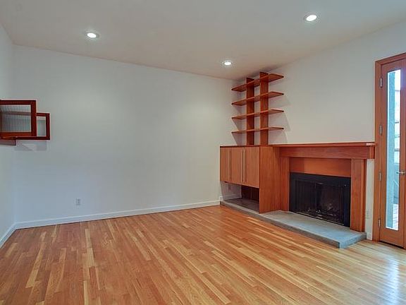 3rd image of 1545 Yale St APT 4
