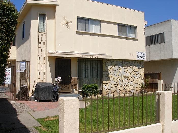 1st image of 2043 S Bedford St APT 4