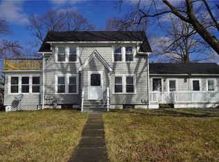 2661 & 2663 E Aurora Rd, Twinsburg, OH