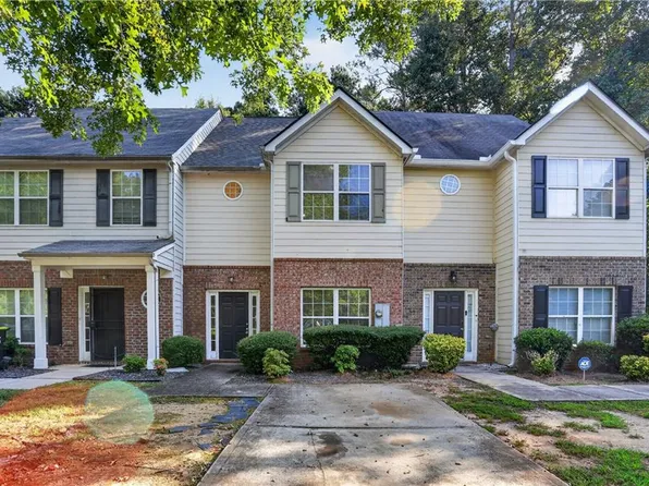 213 Brookview Dr, Riverdale, GA 30274