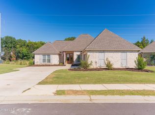 125 Willow Way, Canton, MS 39046