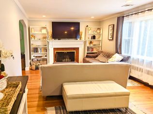 83 Oakdale Rd, Newton, MA 02459