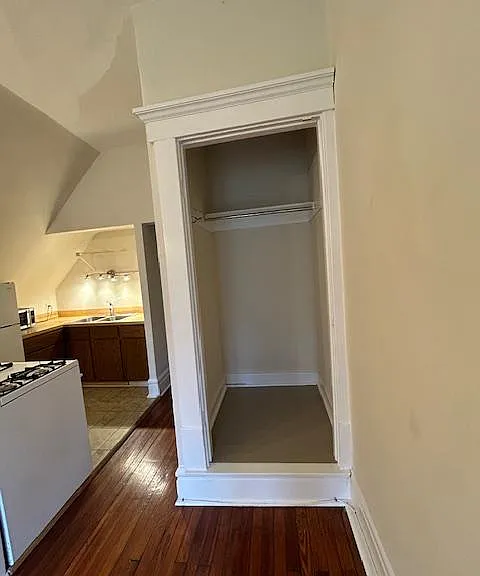 123 W 1st Ave #C — Photo 5