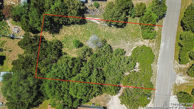 1st image of 1764 Live Oak Dr