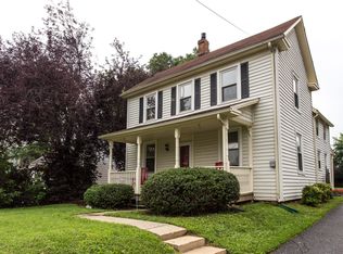 23812 Woodfield Rd, Gaithersburg, MD 20882