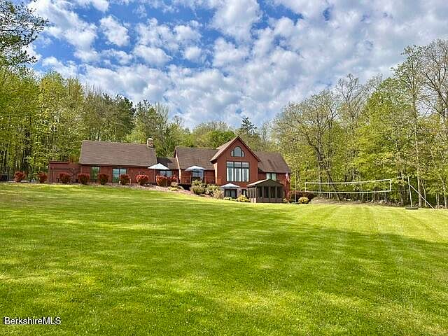1st image of 65 Johnny Cake Hill Rd