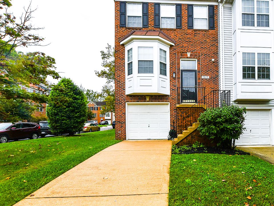 1st image of 9815 Berrywood Ct