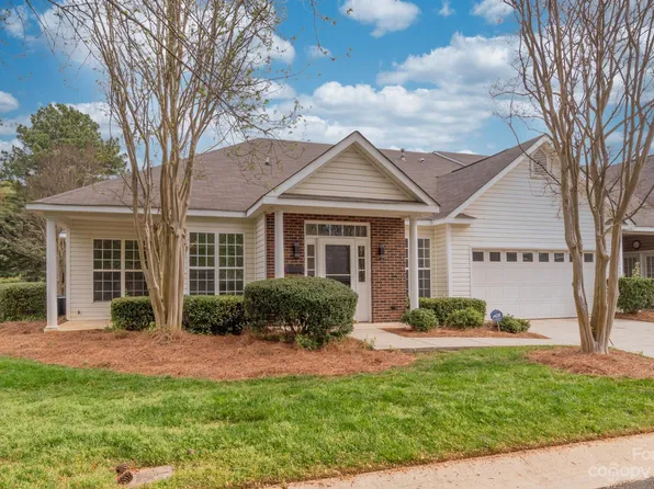 5814 Moose Ln, Charlotte, NC 28269