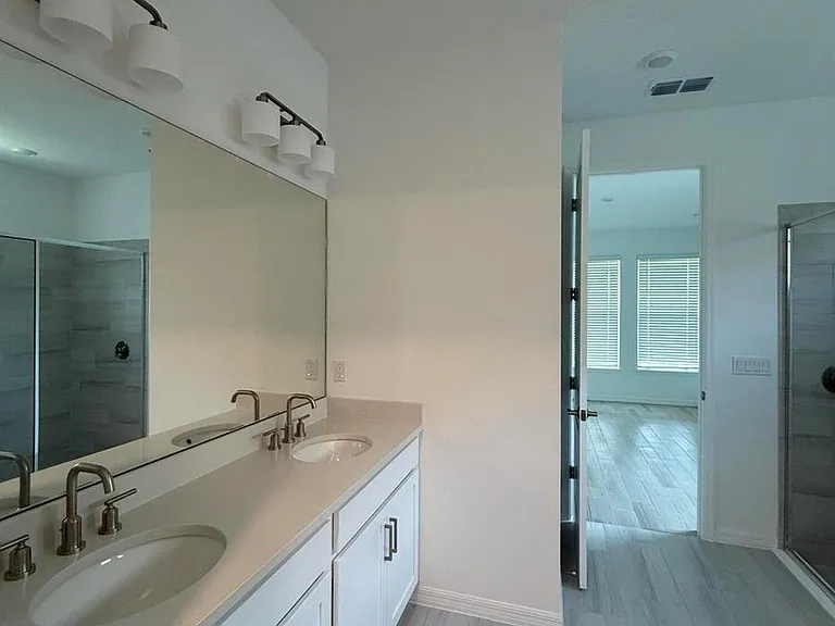 11629 SW Macelli Way — Photo 12