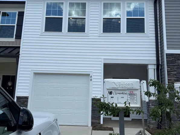 40 Clementine St, Angier, NC 27501