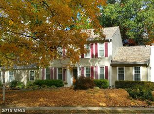 10908 Hunt Club Rd, Reston, VA 20190