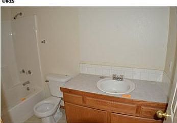5th image of 204 N 42nd Ave