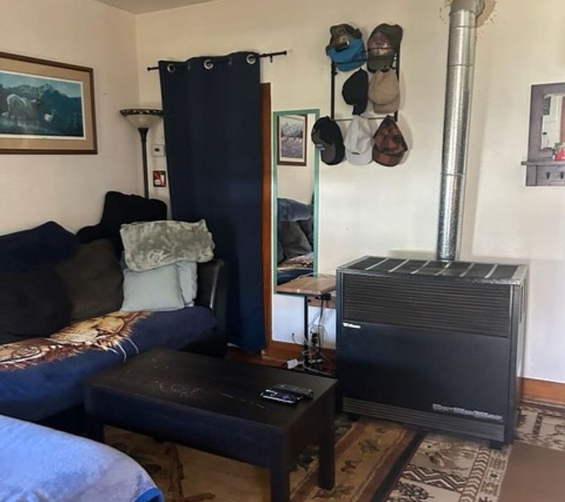 1st image of 702 Bennett Ave #706