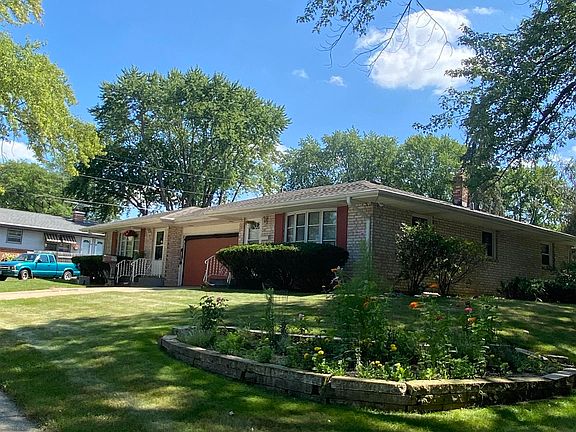 4th image of 2203/2205 Eastmoreland Ave