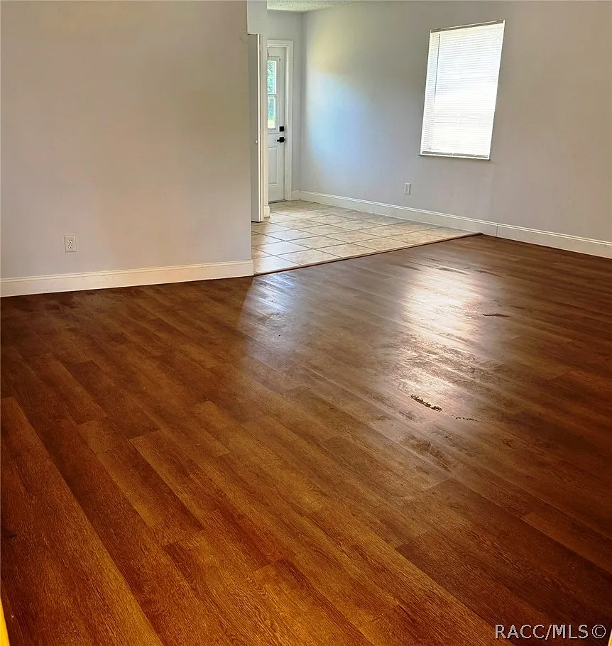 2 bed, 856 sqft, $1,500 — Photo 3