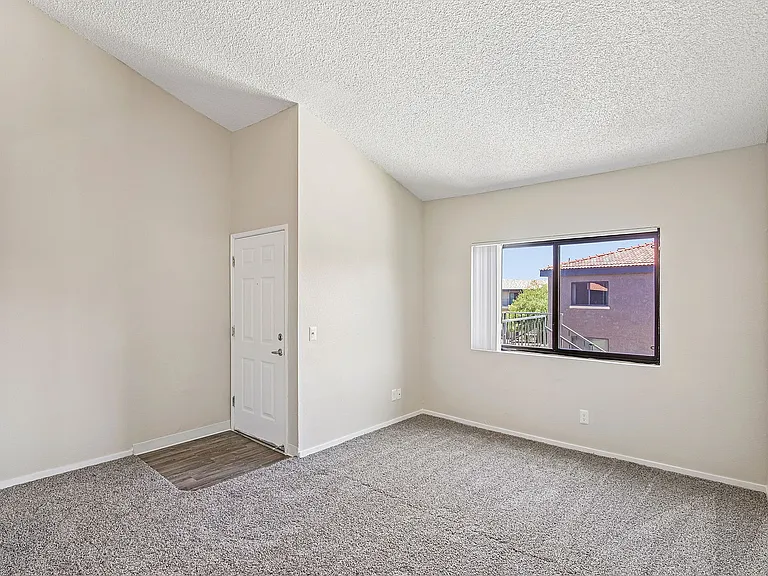 Ventura Villas — Photo 27