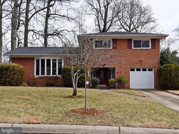 9909 Inglemere Dr, Bethesda, MD 20817