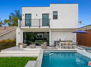 2812 Manning Ave, Los Angeles, CA 90064