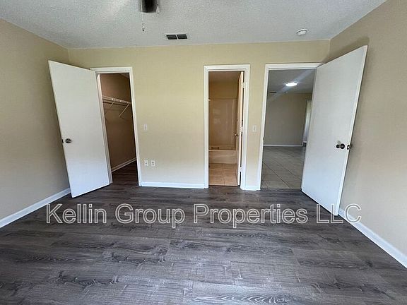 4th image of 858 Fox Lake Dr Unit 862