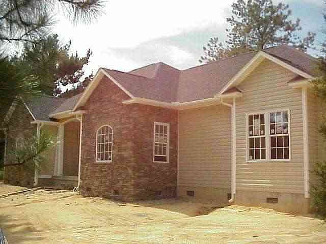 1st image of 125 Oakmont Circle