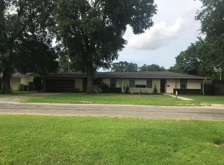 3716 Boyd Ave, Groves, TX 77619