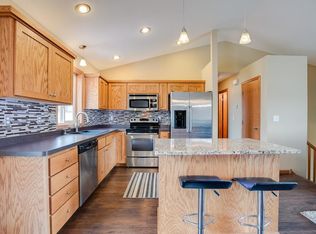 7980 Hartig Circle Spg, Lake Park, MN 55432