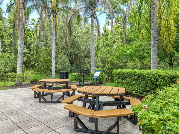 The Reserves at Alafaya