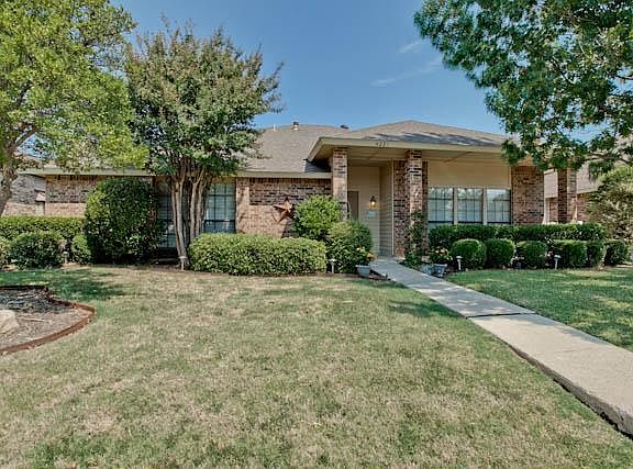 2nd image of 4221 Arbor Creek Dr