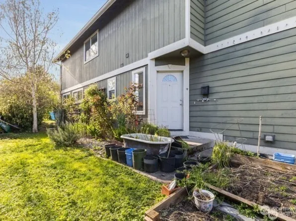 1222 S Sheridan Avenue, Tacoma, WA 98405