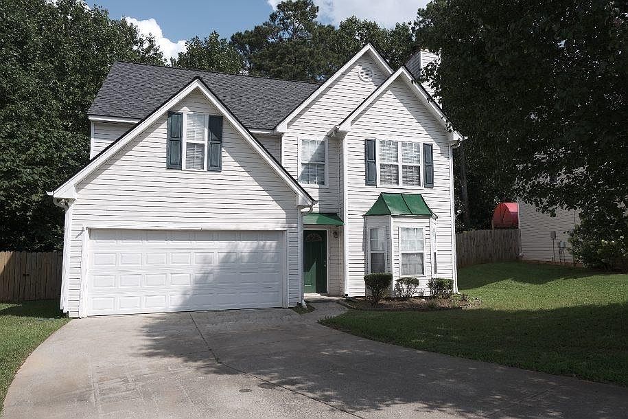 1st image of 690 Meadow Walk Ave