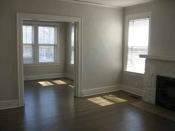 5th image of 822 N Spruce St APT A