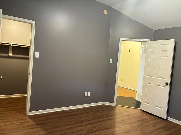 8910 Aber Trail Ct — Photo 22