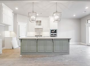 8133 Mountain Oak Dr, Edmond, OK 73034