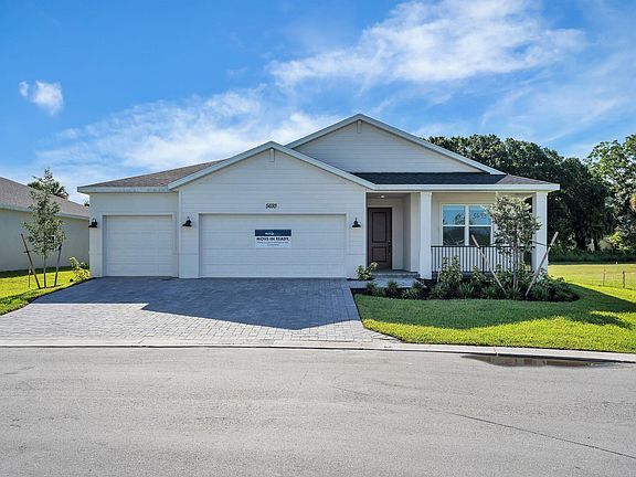 5th image of 5963 Hampton Park Circle