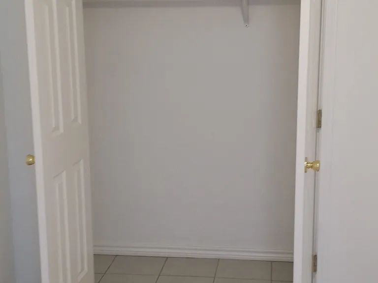 430 Knickerbocker St #1 — Photo 7