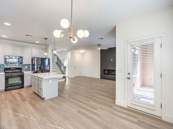 (undisclosed Address)