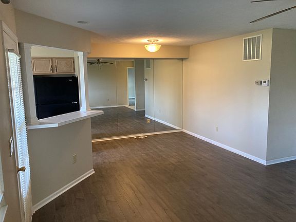 4th image of 316 Waterfront Pl