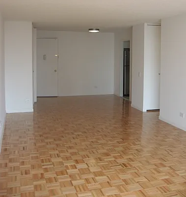 Rented by Realty Operations Group | media 2
