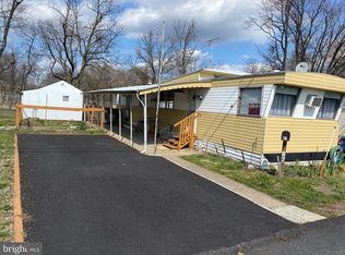 4300 W 9th St TRAILER 87, Marcus Hook, PA 19061