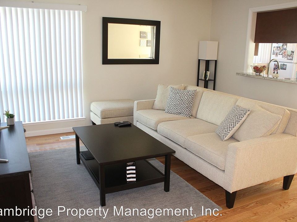1st image of 623 Commercial Ave APT 6