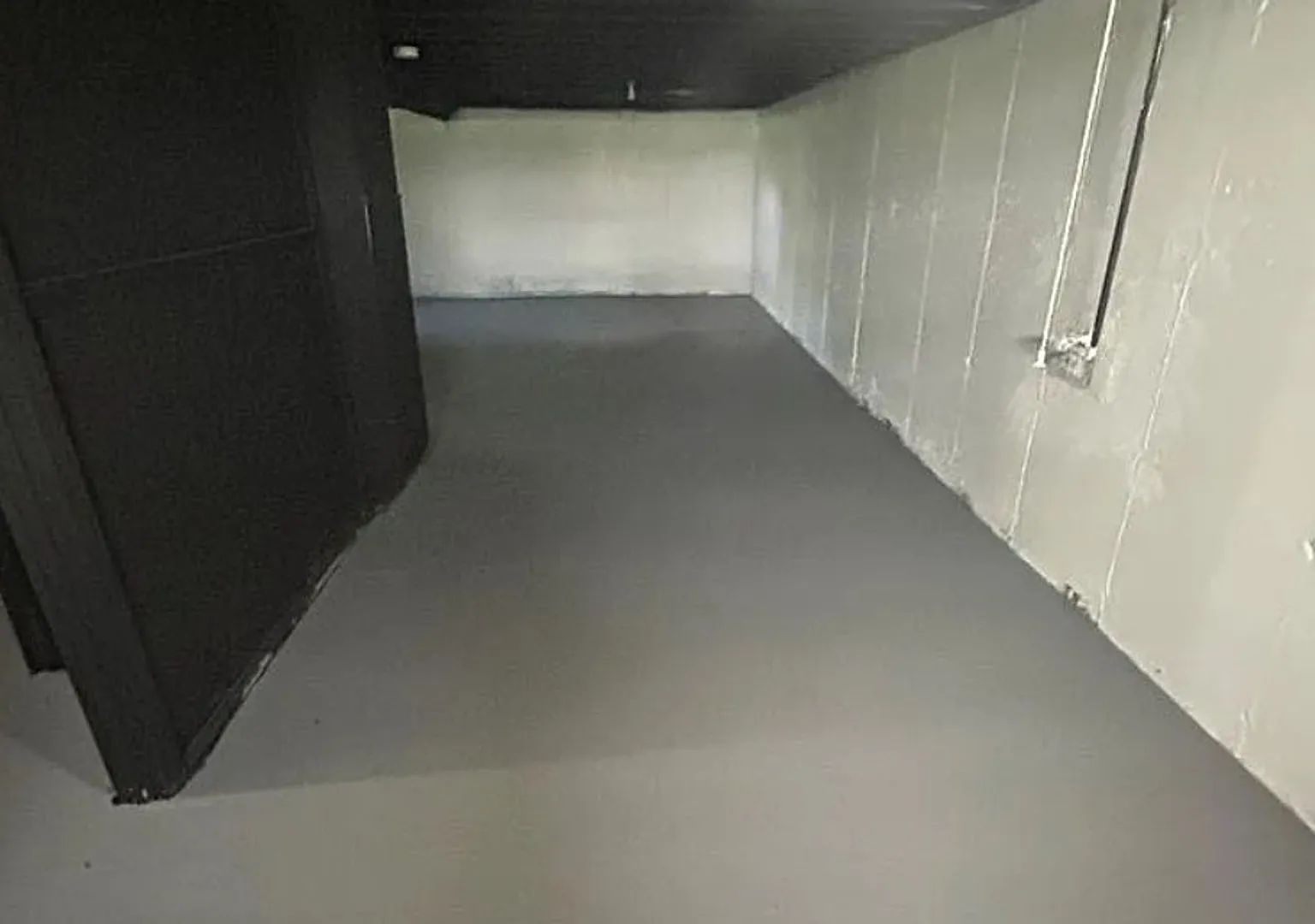 For Lease — Photo 4