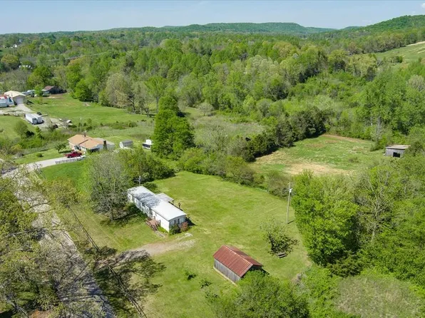 6000 Cherry Creek Rd, Sparta, TN 38583