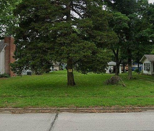 1st image of 1123 S Santa Fe Ave