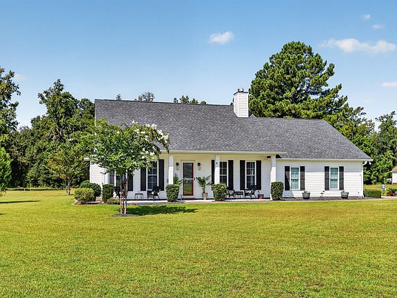 2nd image of 138 Hidden Hills Rd