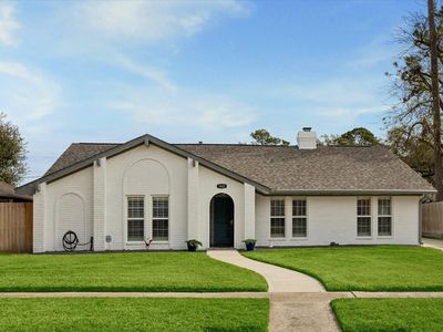 5422 Golf Drive, Houston, TX, 77091