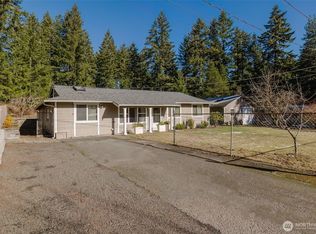 739 SW Shannon Dr, Pt Orchard, WA 98367