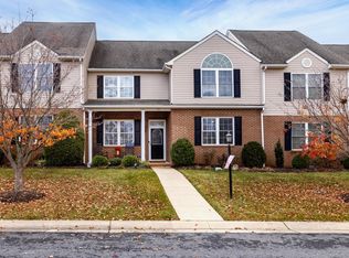 77 Whispering Oaks Dr, Staunton, VA 24401