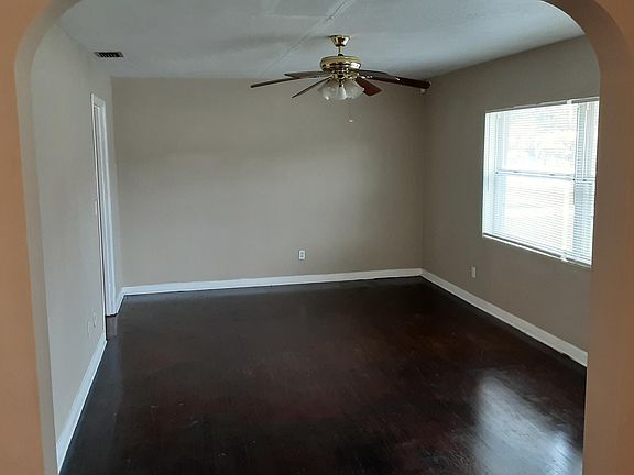 5th image of 3904 Anvers Blvd