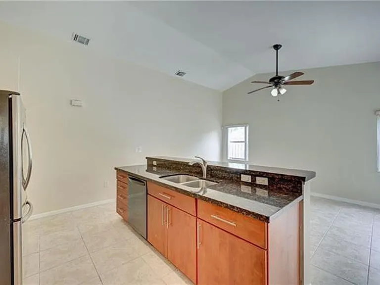 13348 NW 13th St #13348 — Photo 15
