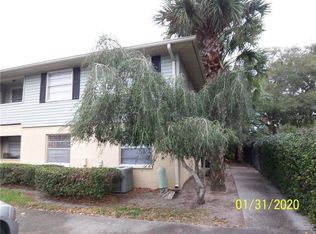 640 Golden Raintree Pl, Brandon, FL 33510